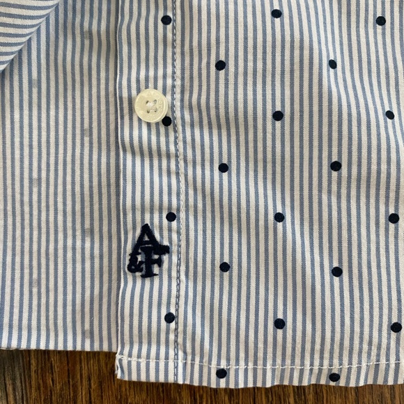 A&F Button Down Blue Stripes and Dots Shirt MEDIUM - Picture 6 of 8